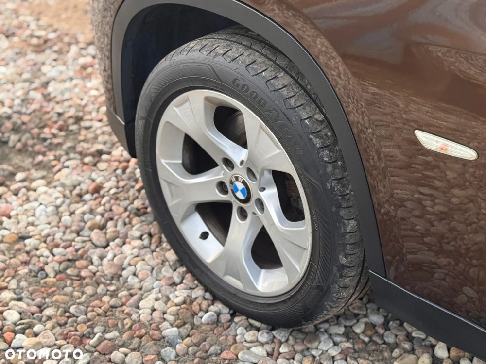 BMW X1 xDrive18d Sport Line - 8