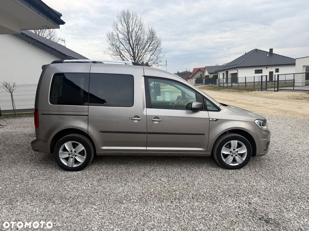 Volkswagen Caddy Comfortline DSG - 14