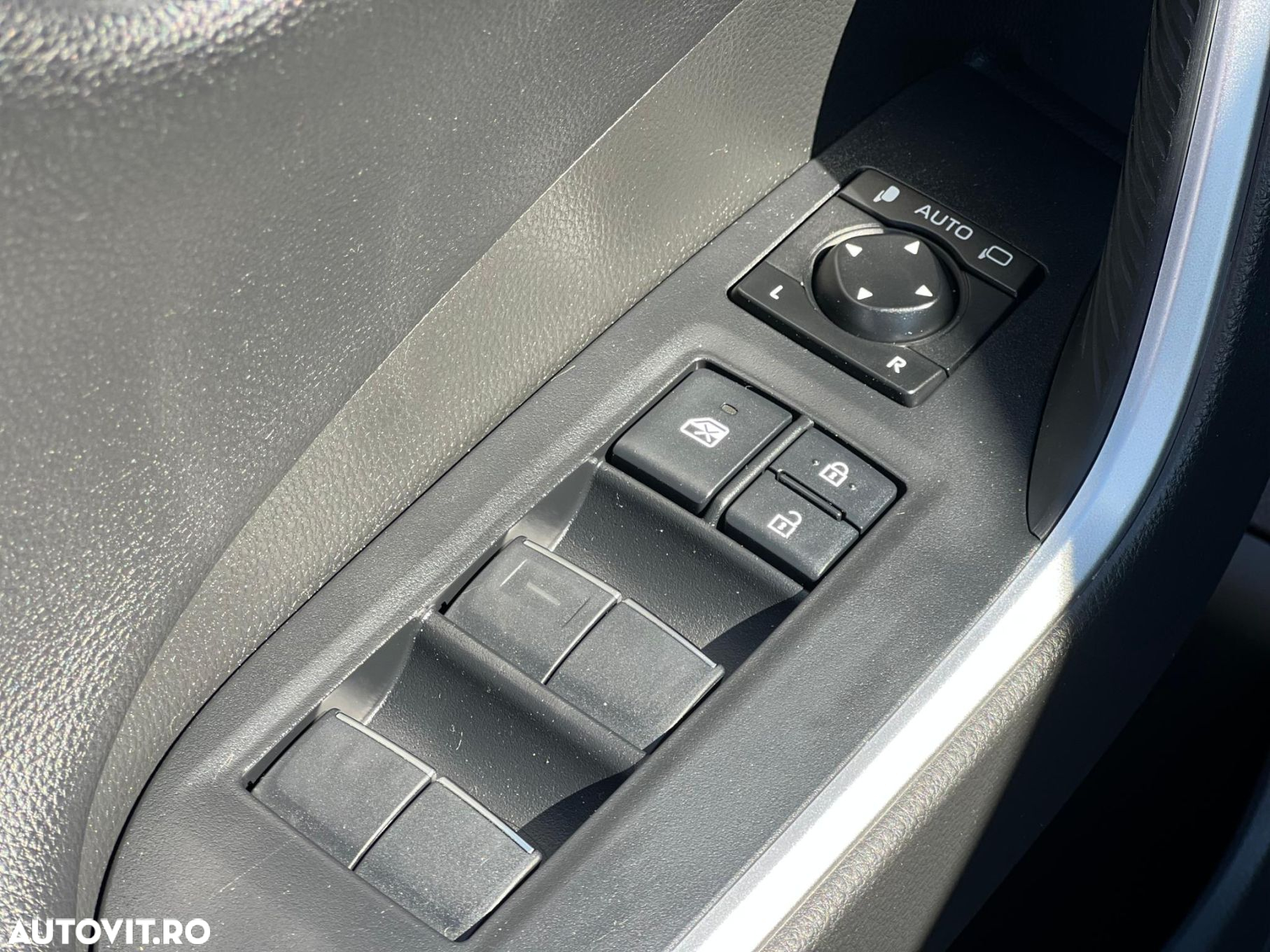 Toyota RAV4 2.5 4x4 Hybrid Style Selection - 20