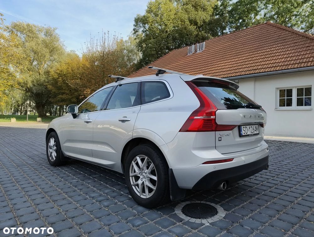 Volvo XC 60 B5 B AWD Momentum Pro - 10