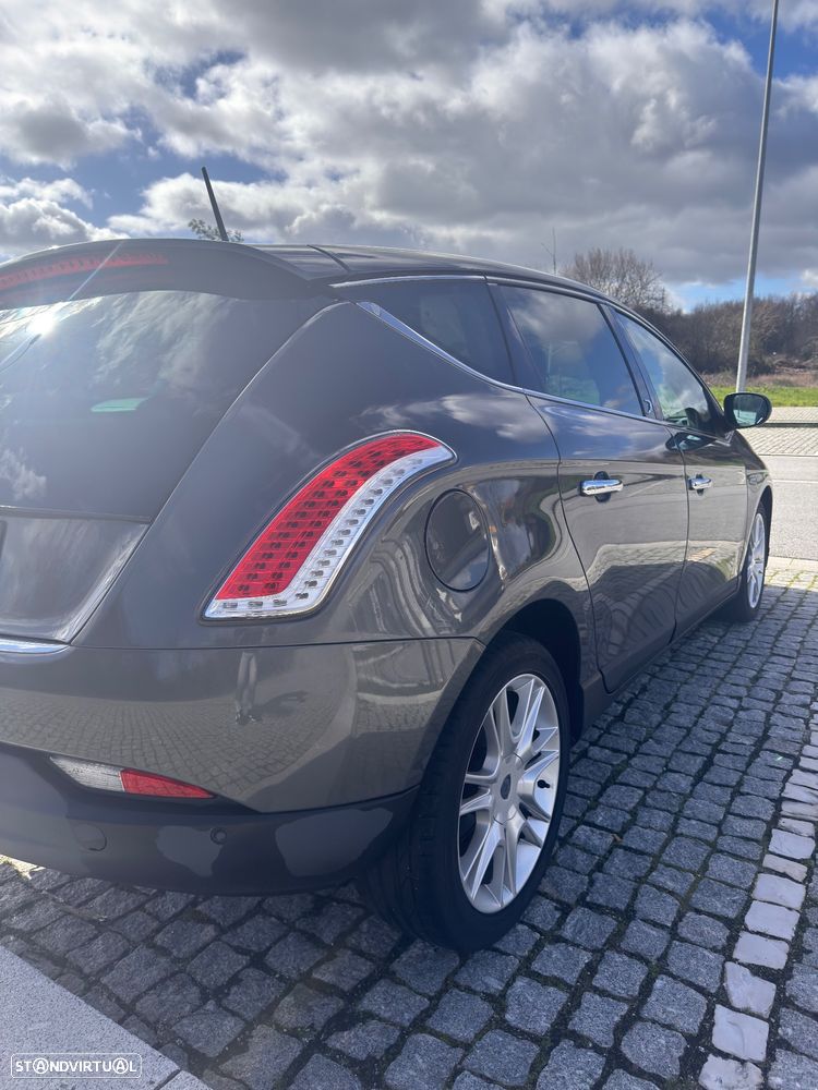 Lancia Delta 1.6 M-Jet Oro - 6