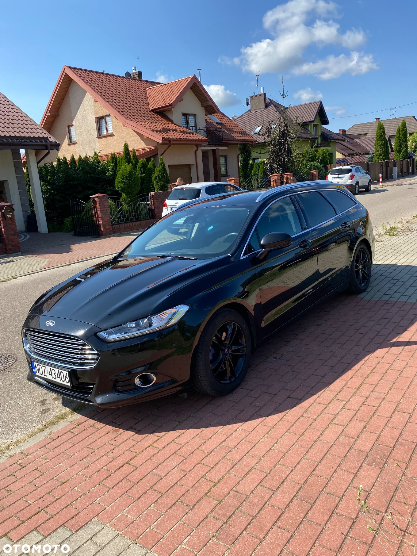 Ford Mondeo 2.0 TDCi Start-Stopp PowerShift-Aut Titanium - 2