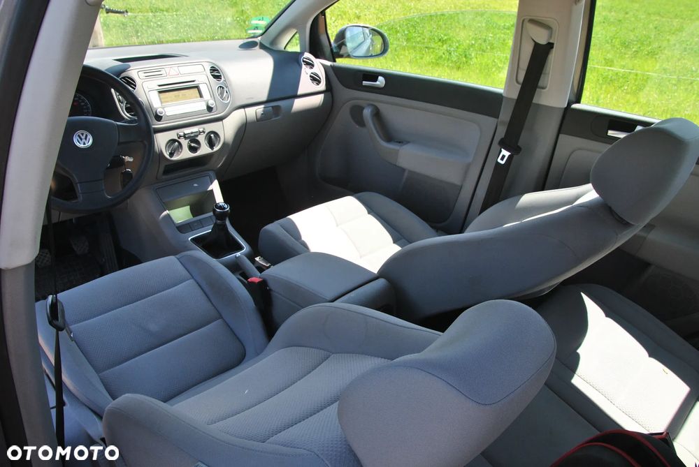 Volkswagen Golf Plus 1.6 FSI Comfortline - 5