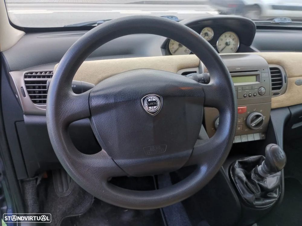 Lancia Ypsilon 1.2 16V Fashion - 25