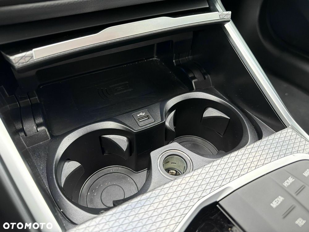 BMW Seria 3 320d mHEV M Sport sport - 17