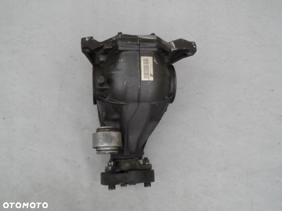 Most tył tylny dyferencjał Mercedes W207 W212 2.47