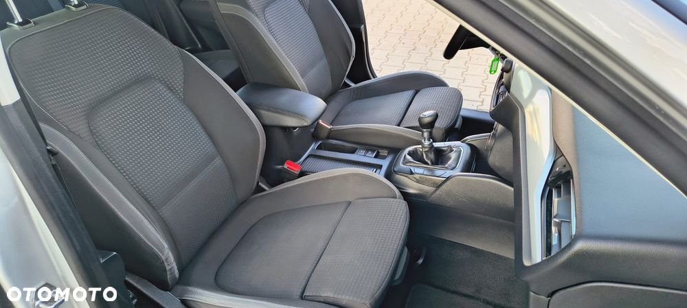 Ford Focus - 11
