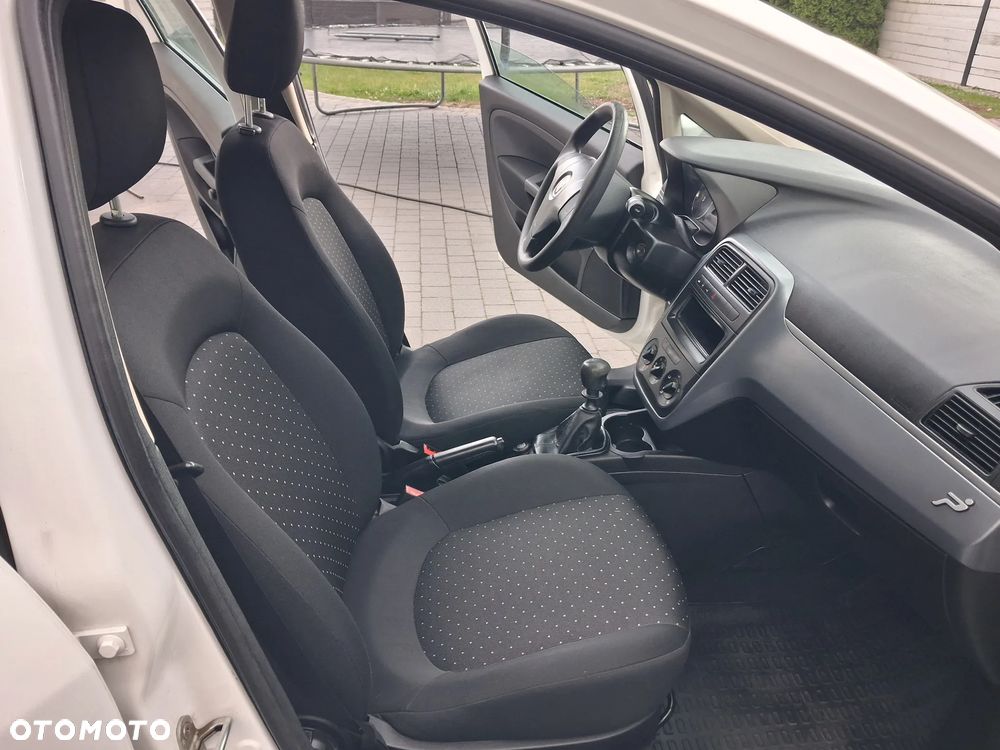 Fiat Grande Punto 1.2 8V Actual - 11