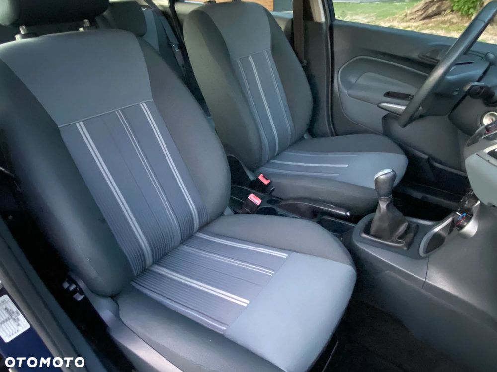 Ford Fiesta - 11