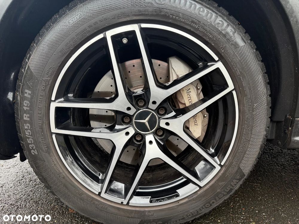 Mercedes-Benz GLC - 31