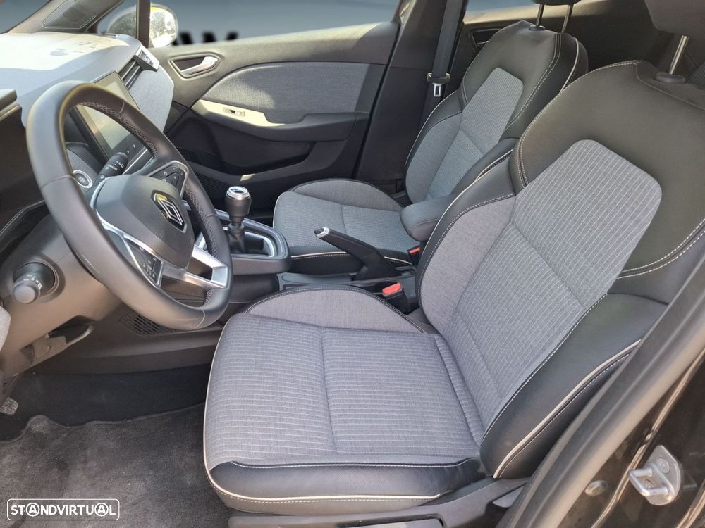 Renault Clio 1.0 TCe Techno - 11