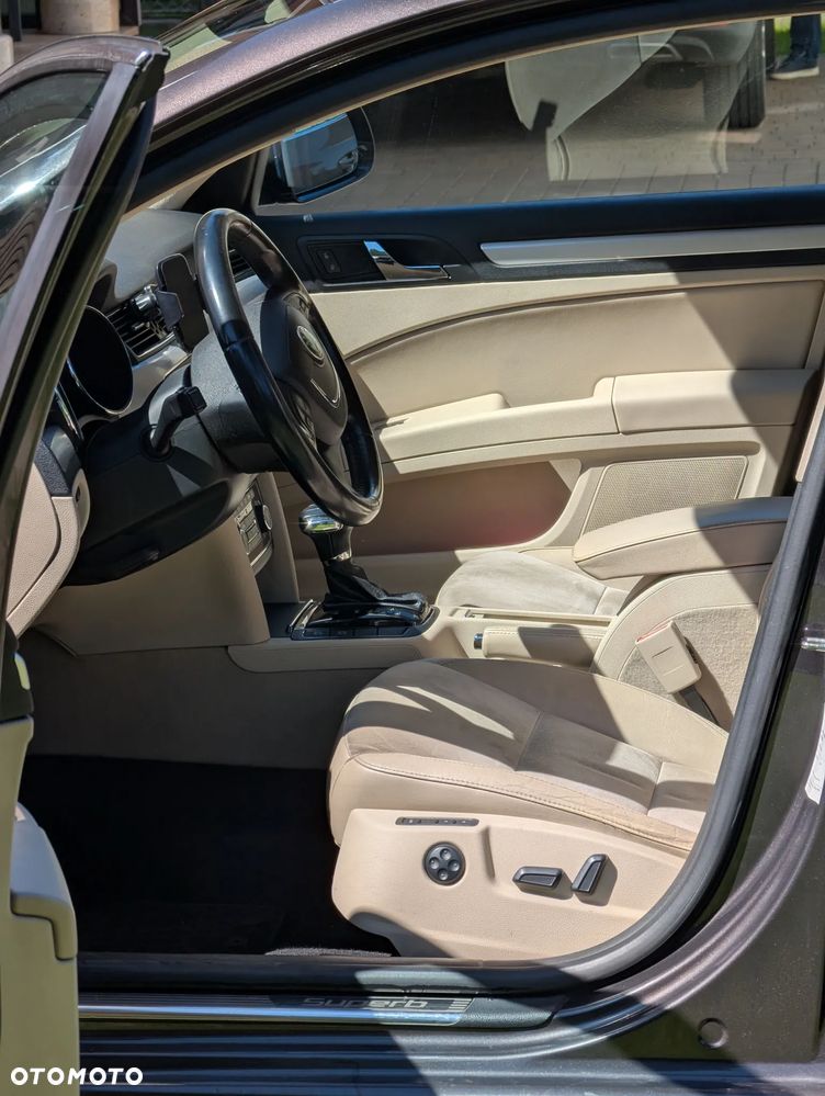 Skoda Superb 1.8 TSI Platinum DSG - 7