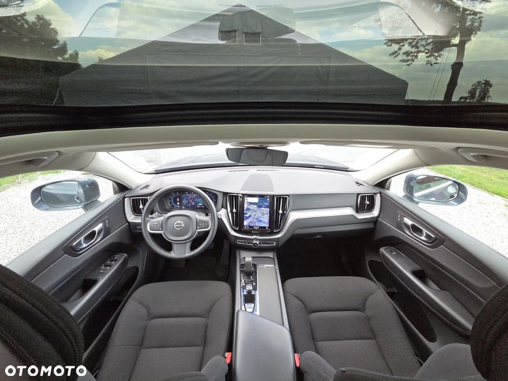 Volvo XC 60 B4 D Geartronic Momentum Pro - 8