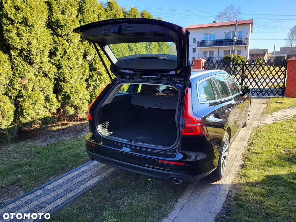 Volvo V60 B4 B Momentum Pro - 12