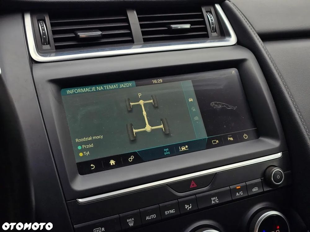 Jaguar E-Pace D150 AWD HSE - 9