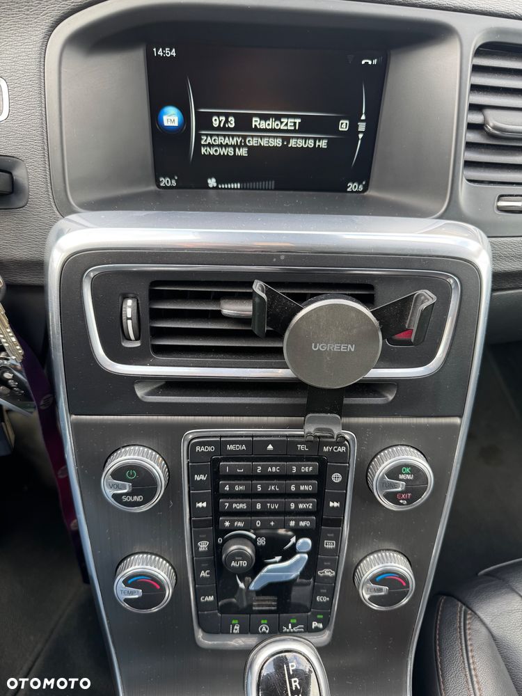 Volvo V60 D3 Drive-E Momentum - 8