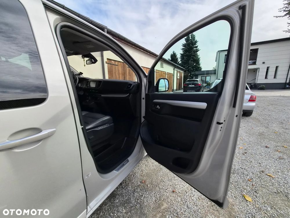 Toyota Proace Verso 2.0 D4-D Long VIP - 16