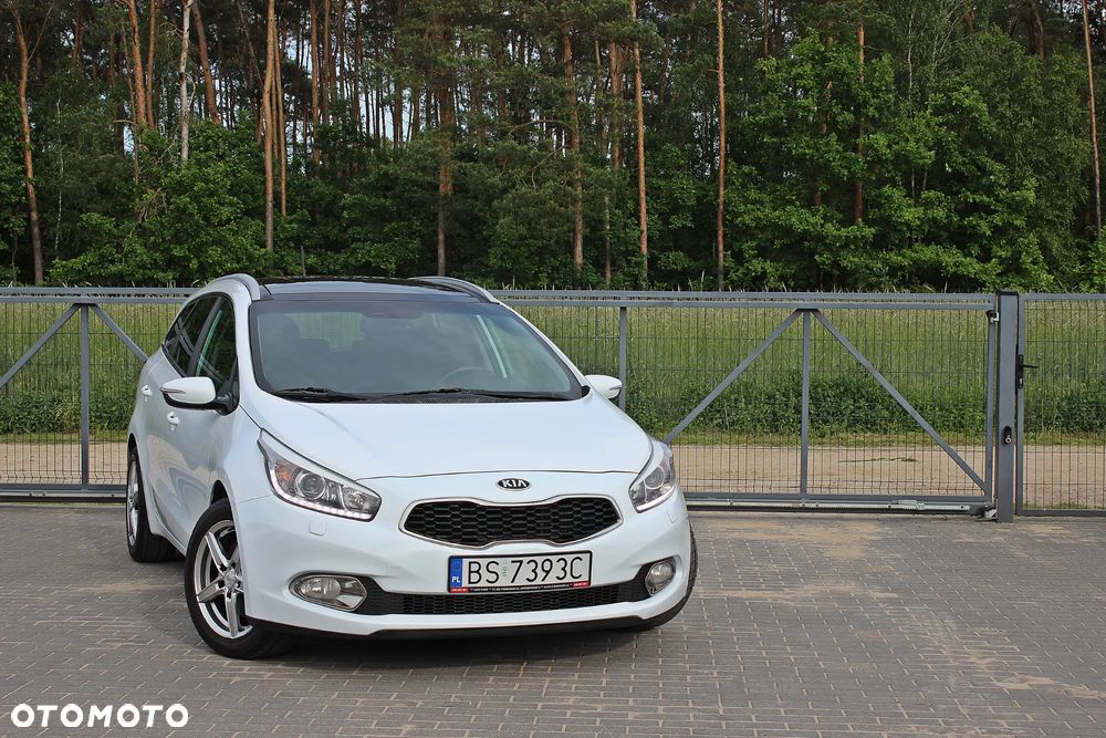 Kia Ceed 1.6 CRDi L Business Line - 14