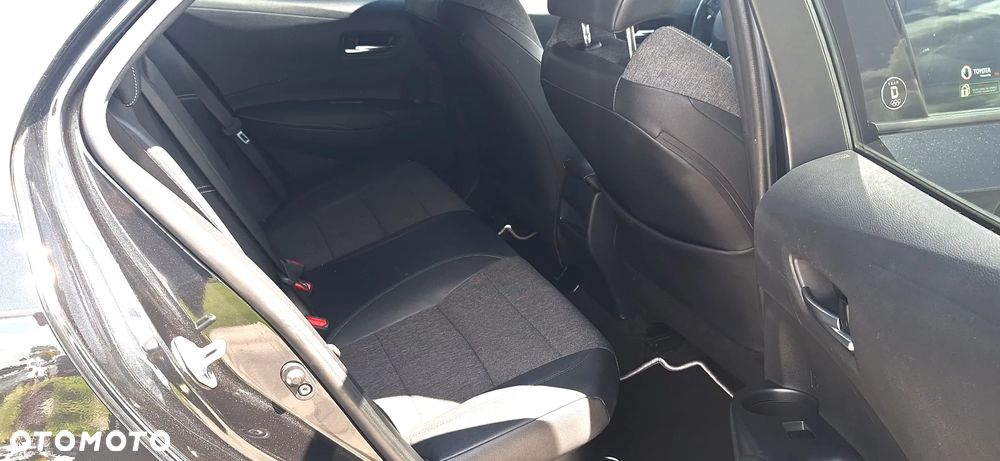 Toyota Corolla - 15