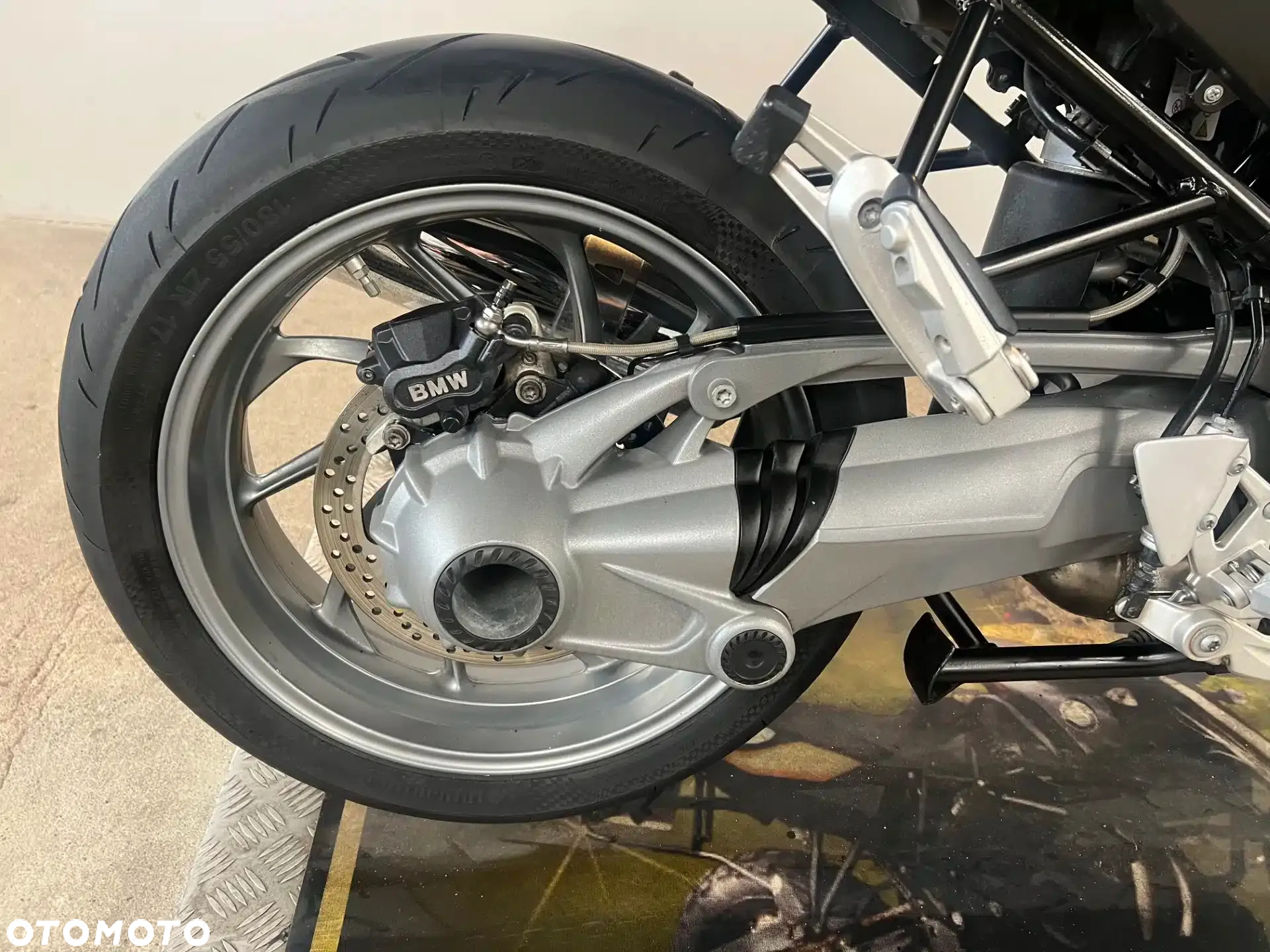 BMW R - 16