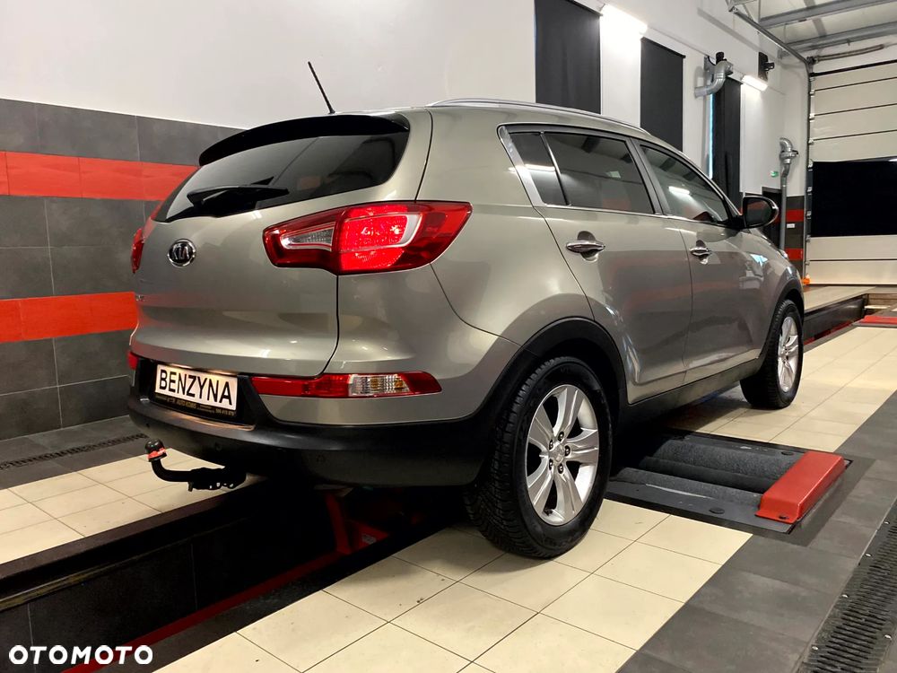 Kia Sportage 2.0 M - 12