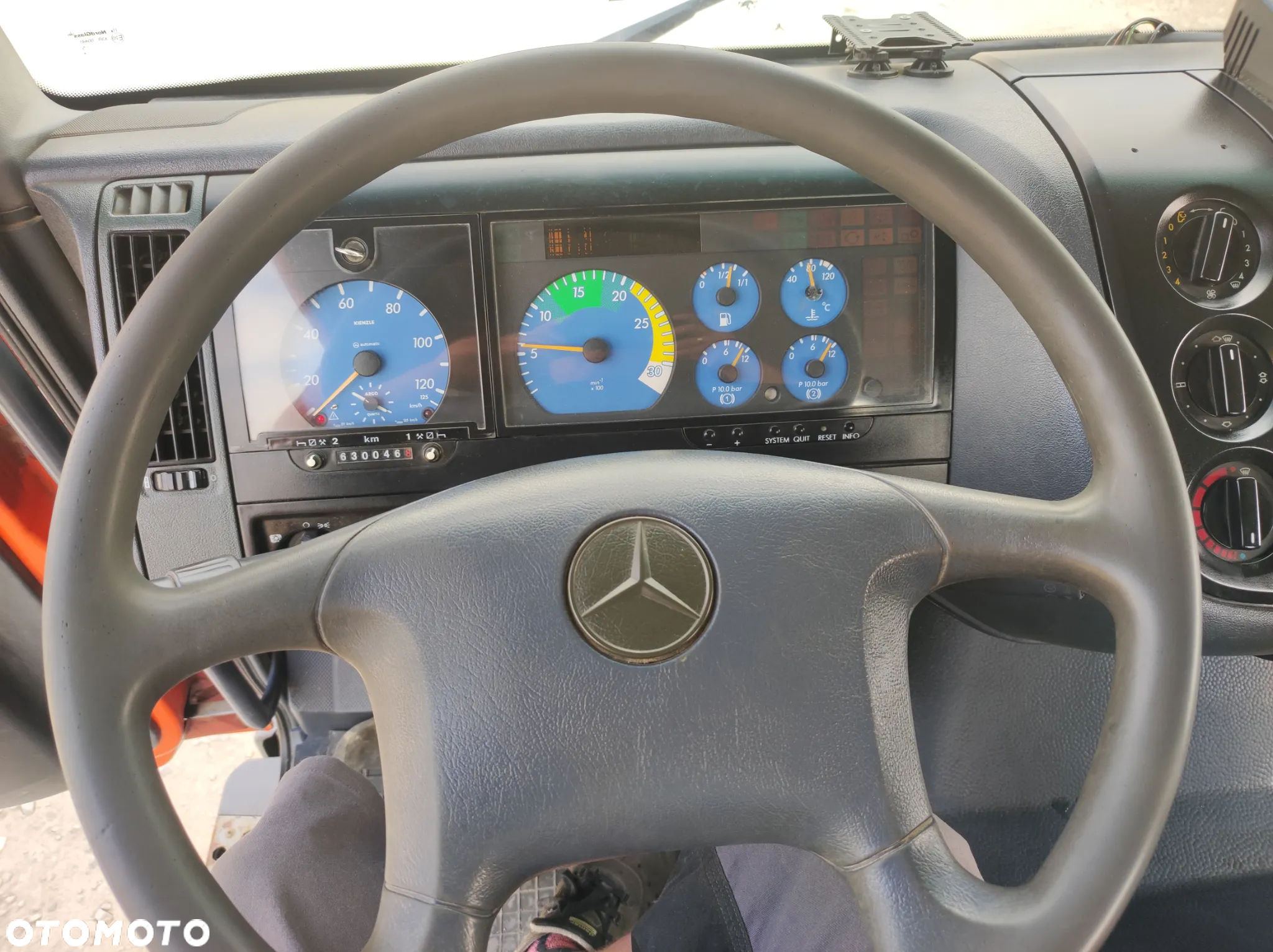Mercedes-Benz Atego - 12