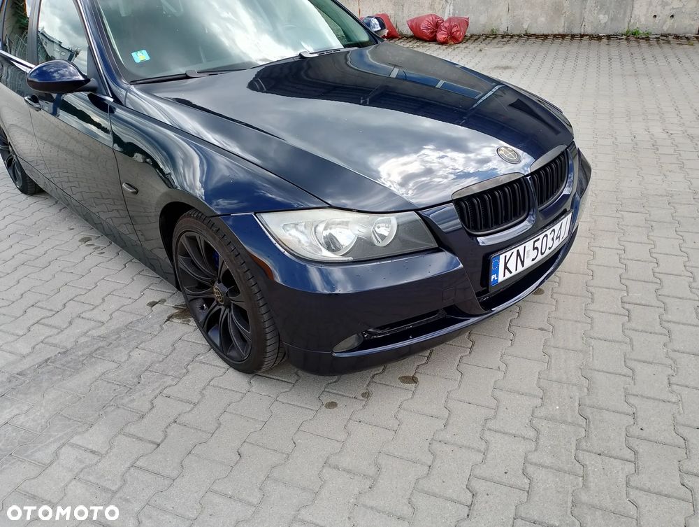 BMW Seria 3 325i - 6