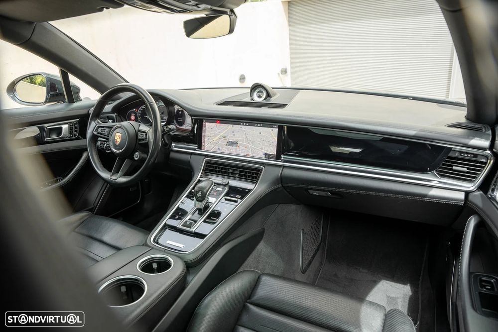 Porsche Panamera Sport Turismo - 27