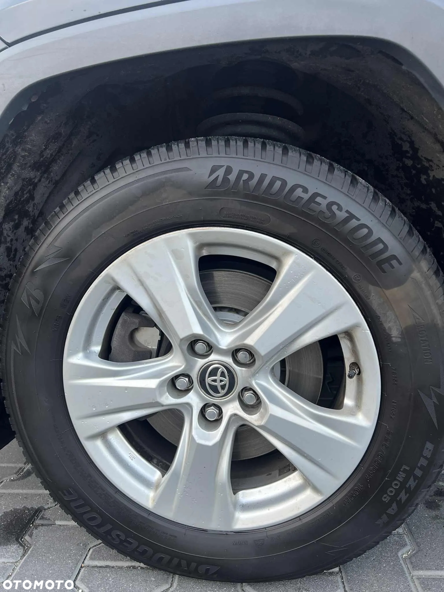 Toyota RAV4 2.0 Comfort 4x2 - 5
