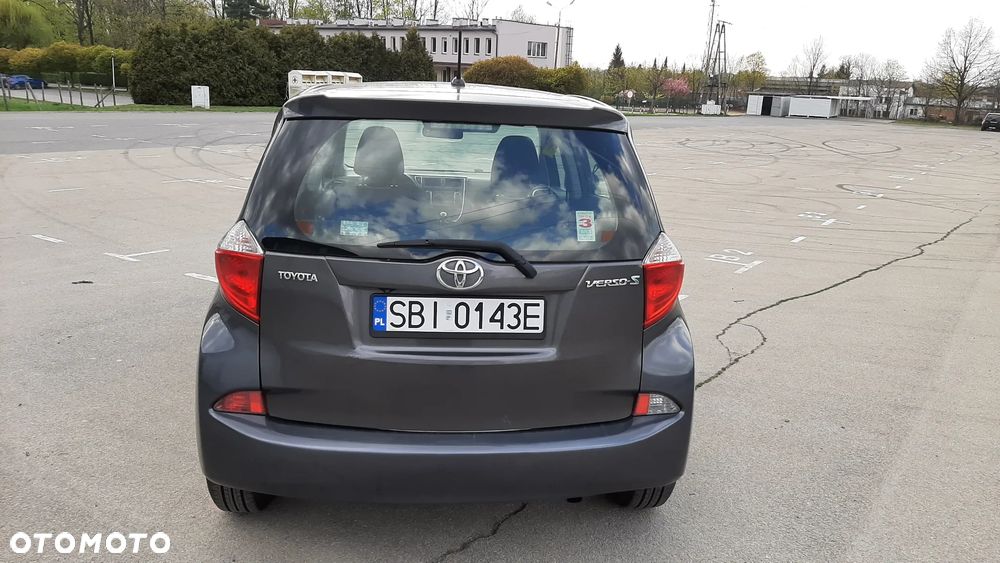 Toyota Verso S 1.4 D-4D Active - 5