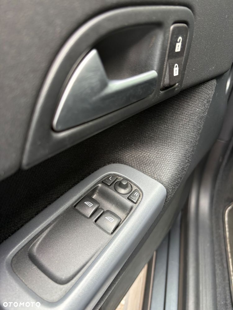 Volvo C30 D2 R-Design Start-Stop - 20