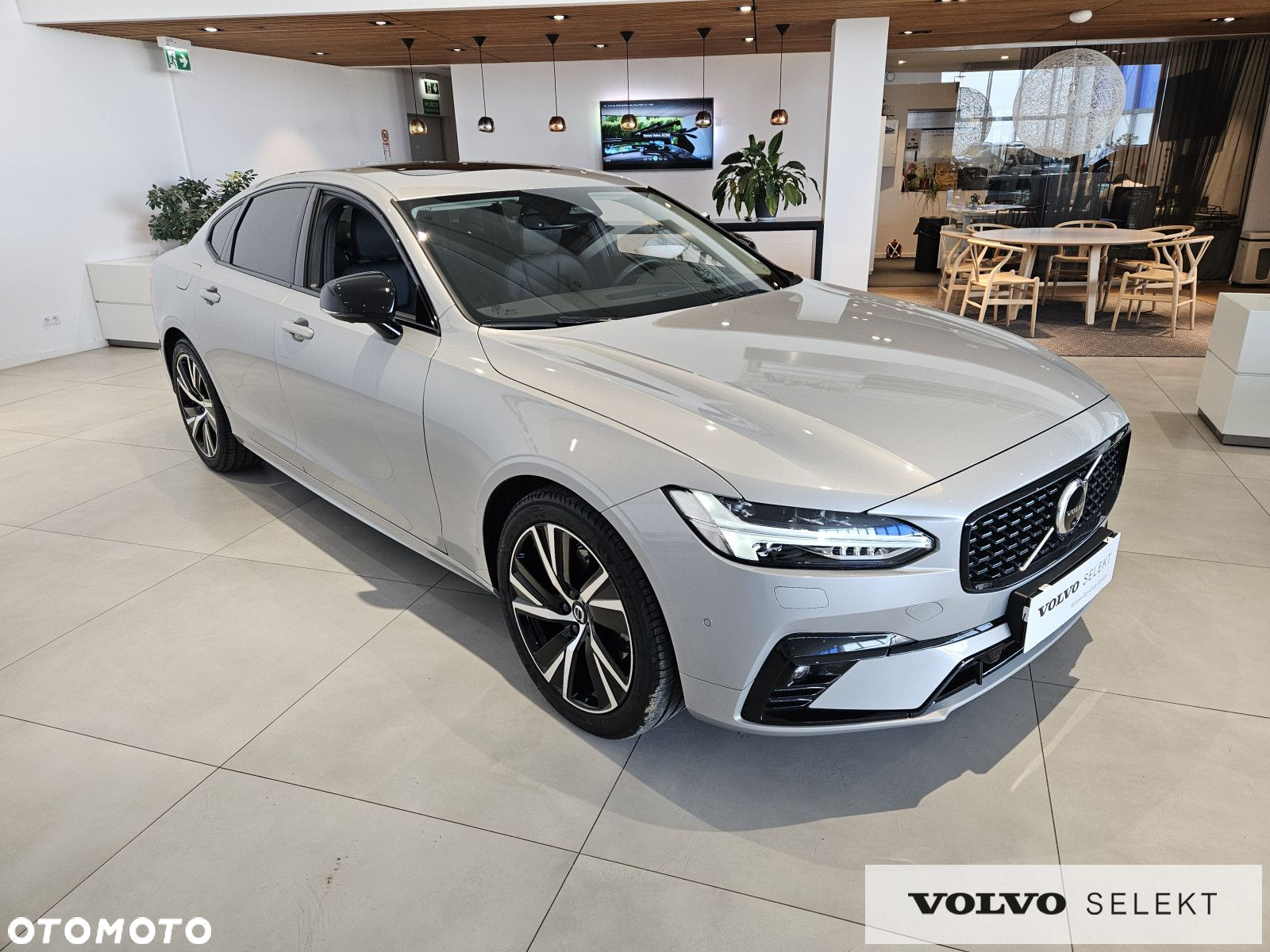Volvo S90 - 4