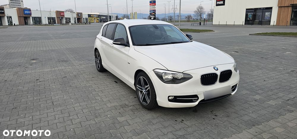 BMW Seria 1 116i Sport Line - 1