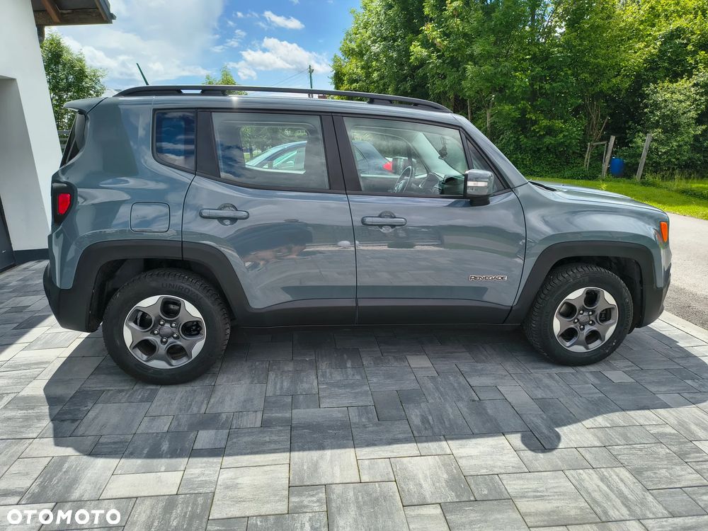Jeep Renegade 1.6 E-TorQ Longitude - 14