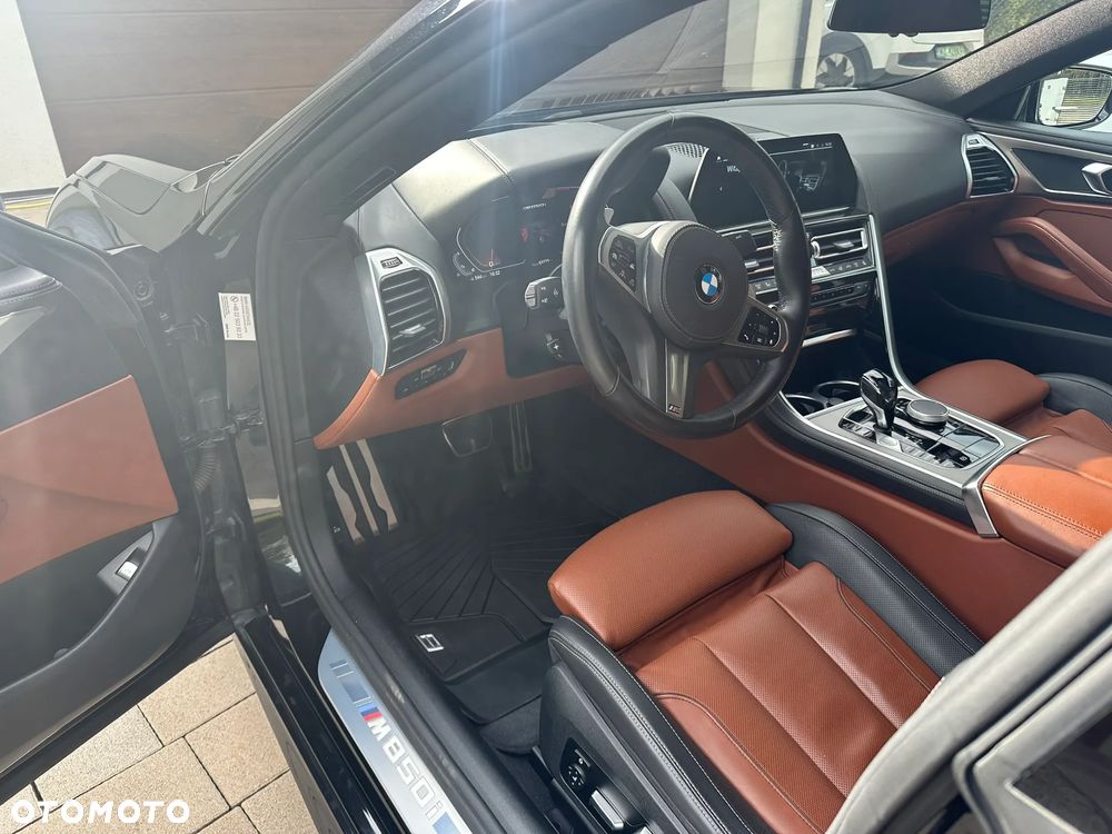 BMW Seria 8 - 8