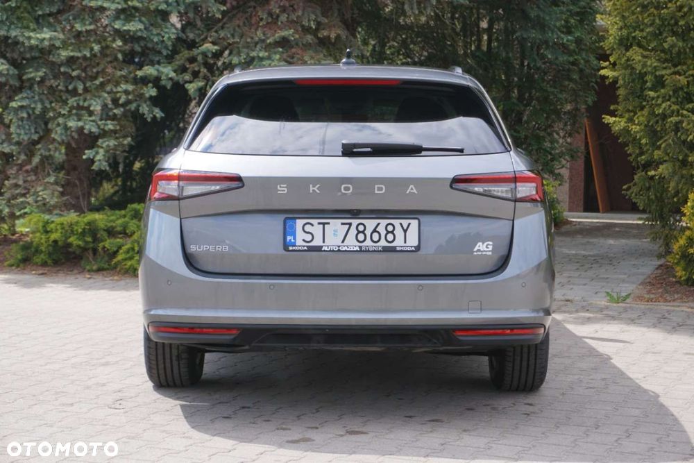 Skoda Superb 2.0 TDI SCR Essence DSG - 7