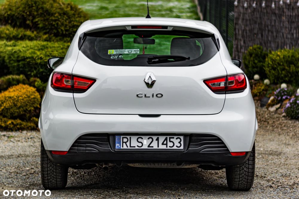 Renault Clio 1.2 16V Zen - 4