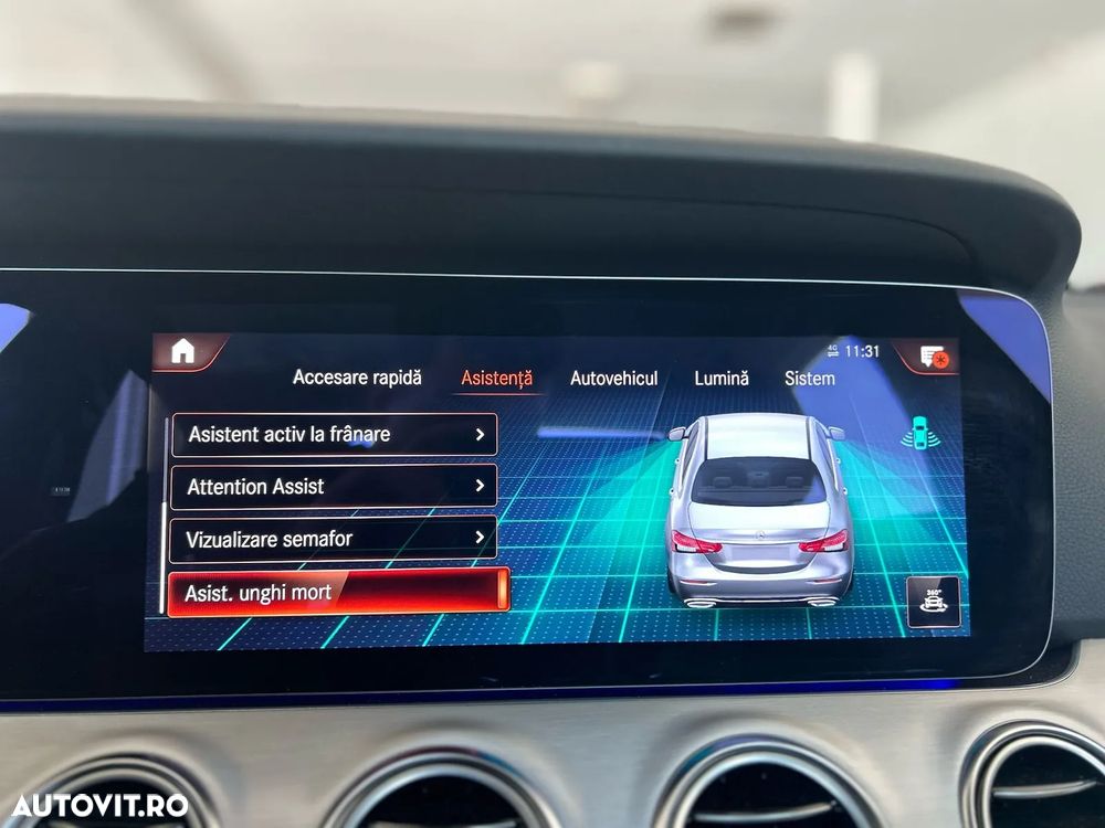 Mercedes-Benz E 220 d 4Matic 9G-TRONIC Avantgarde - 17