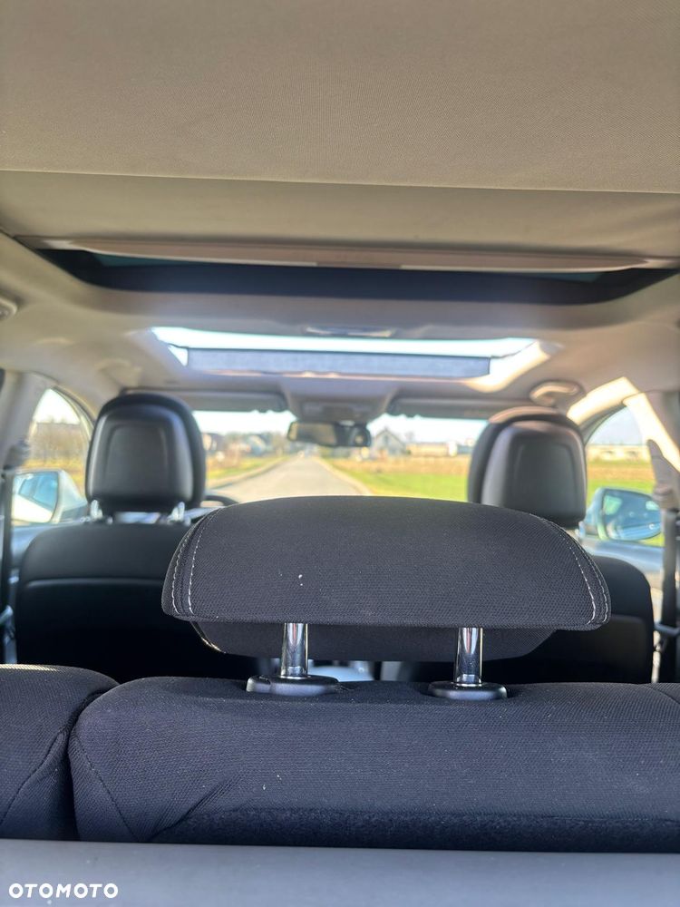 Kia Sportage 1.7 CRDI 2WD ISG Dream-Team Edition - 19