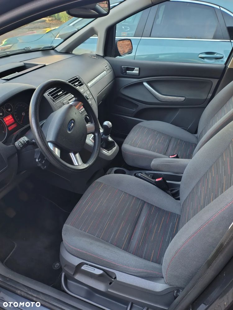 Ford C-MAX - 12