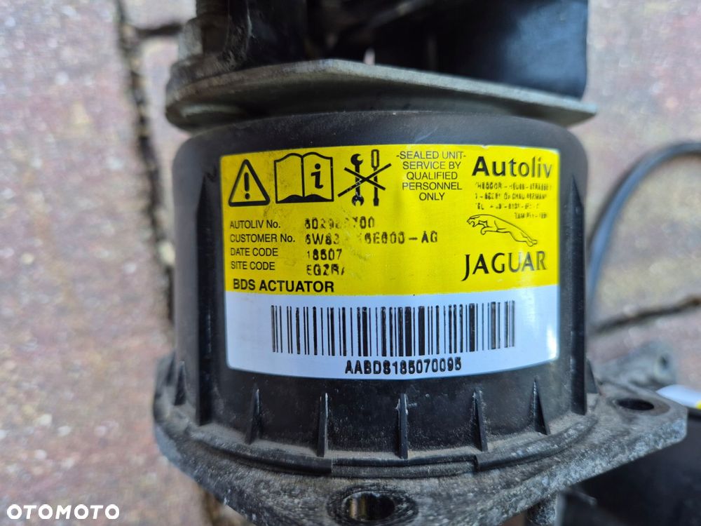 poduszka maski komplet 2szt jaguar xk x150 6w83-16e600-af 6w83-16e600-ag - 5