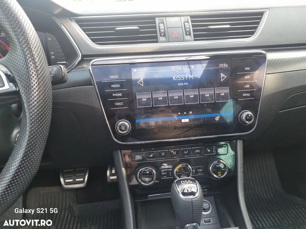 Skoda Superb 2.0 TDI 4X4 DSG Sportline - 12