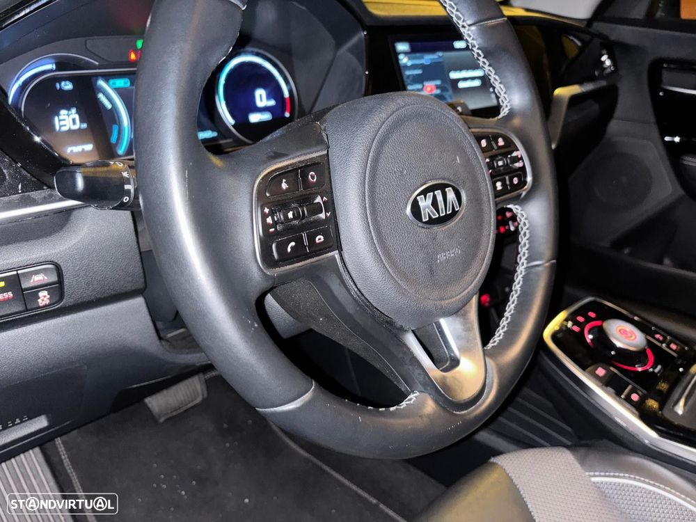 Kia e-Niro - 23