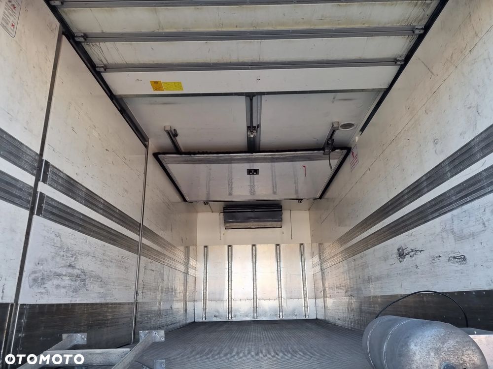 Zabudowa izoterma chłodnia podramówka 76 cm - 6