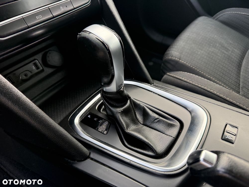 Renault Megane ENERGY dCi 110 EDC BUSINESS - 17