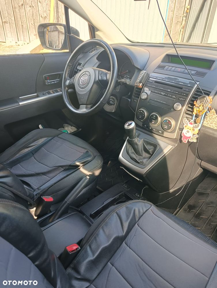 Mazda 5 2.0 Sport - 17