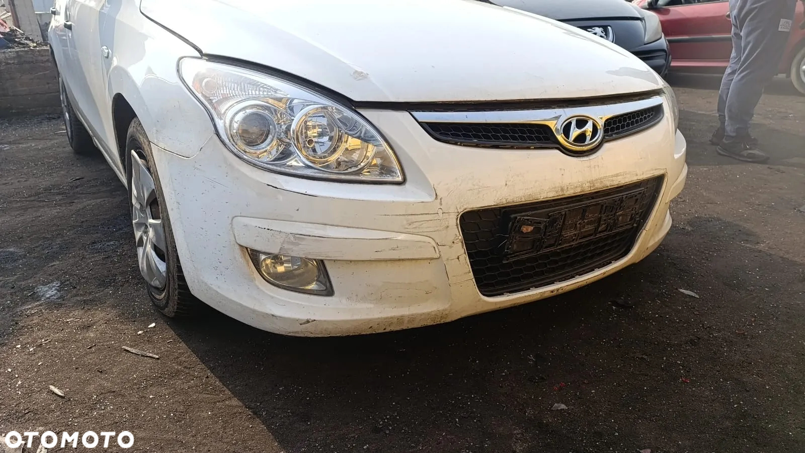 33836 hyundai i30 1.6 crdi 90 km D4FB na części kod lakieru 7F - 10