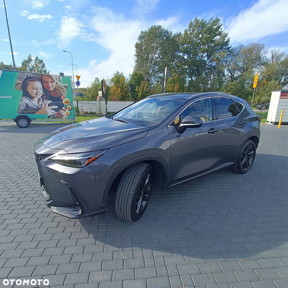Lexus NX 450h+ Prestige AWD - 3