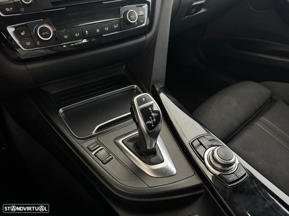 BMW 320 d Pack M Auto - 25