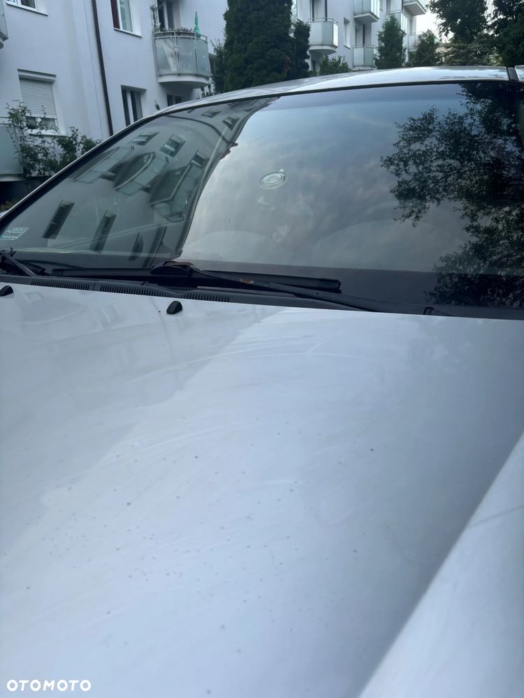 Kia Cerato 1.6 LX / Family - 11